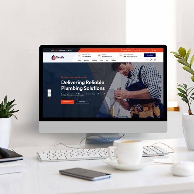 plumbly-Desktop-Mockup-min